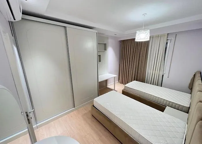 Blanc 3 Bed & Breakfast 4*