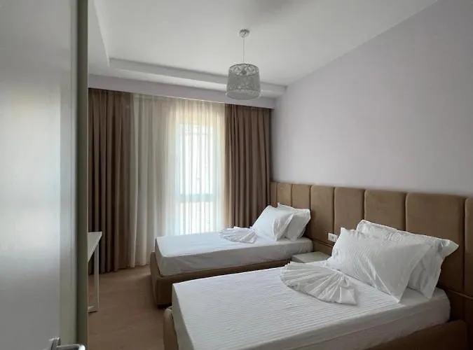 Blanc 3 Bed & Breakfast 4*